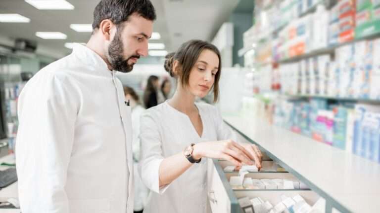 Visit one of our southdowns branches for Pharmacy First services in Hampshire.